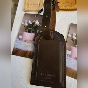 Louis Vuitton Brown Leather Luggage Tag with Strap